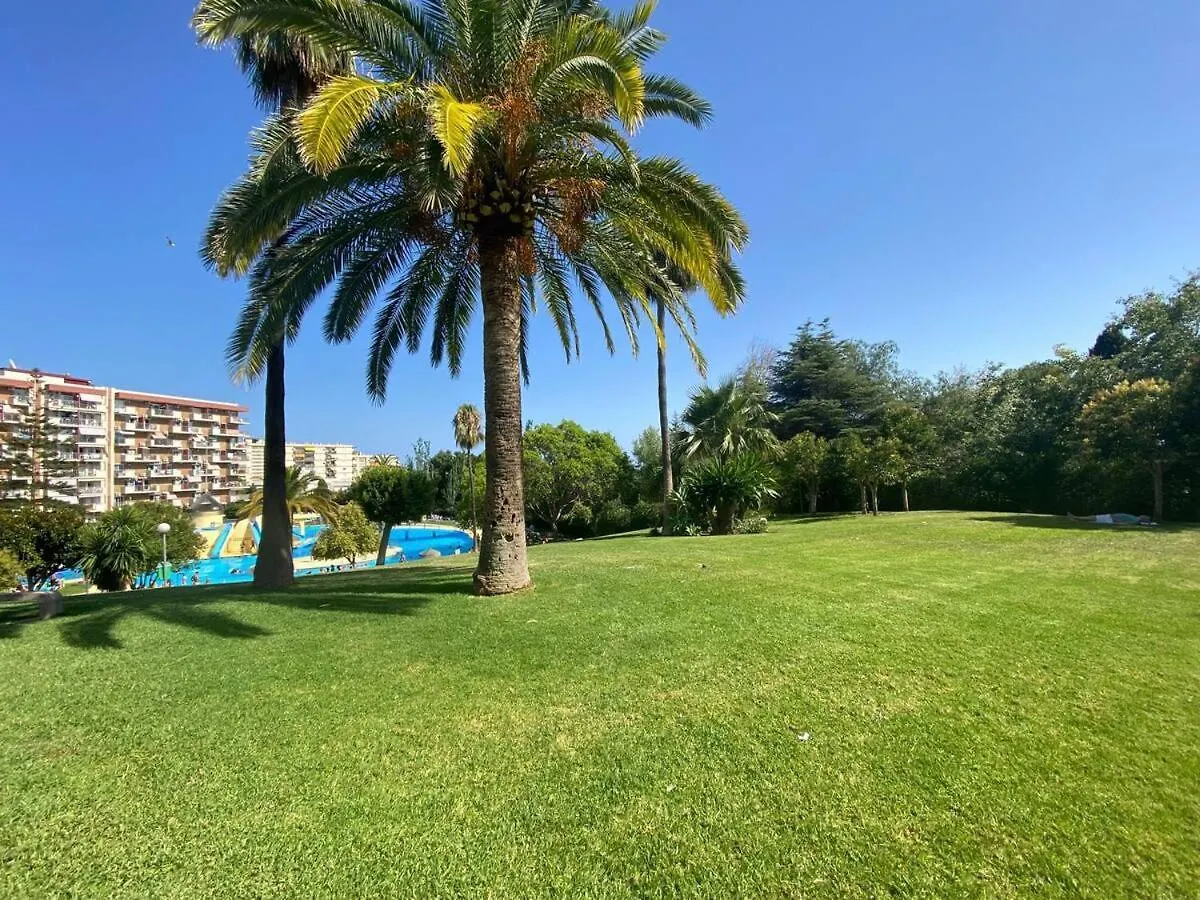 Moderno Apto Con Vistas, Recepcion 24 Hs Y Piscinas Benalmadena 0*,  Spain