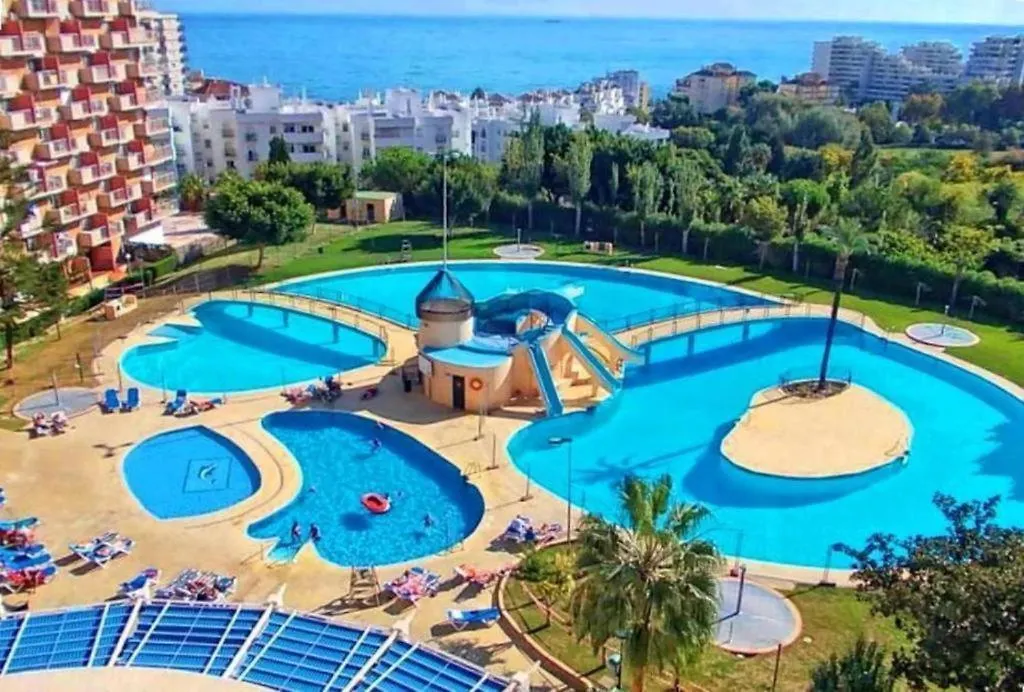 Moderno Apto Con Vistas, Recepcion 24 Hs Y Piscinas Benalmadena 0*,